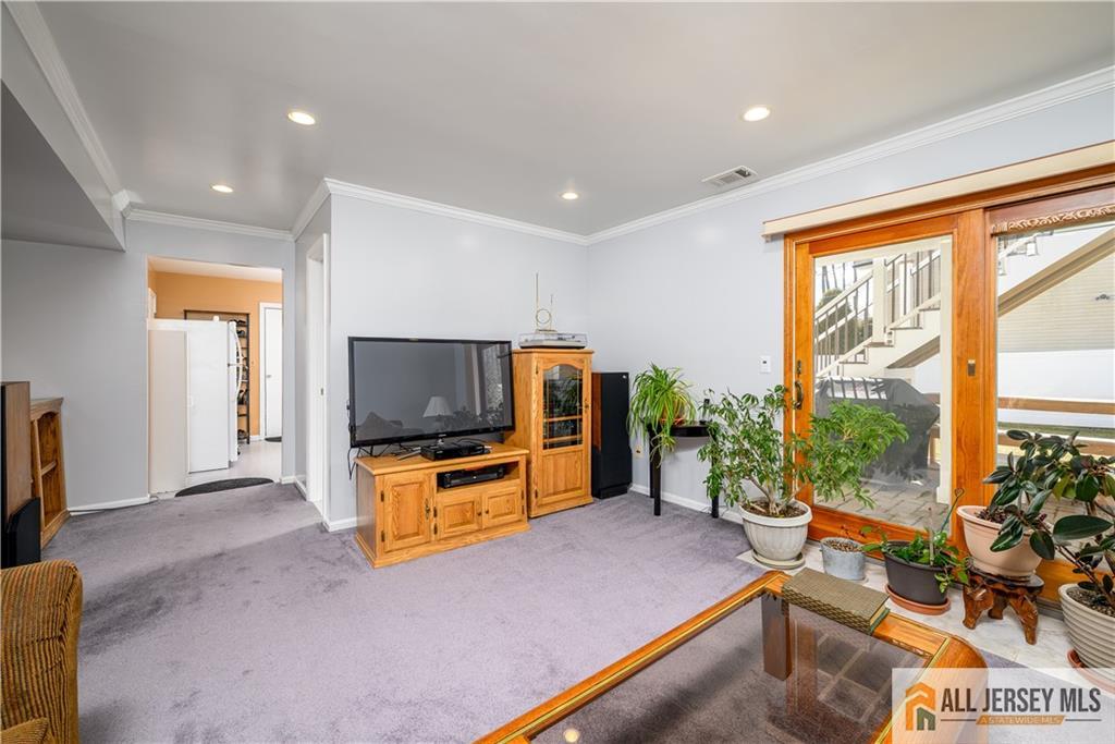 1 Mckinley Street, Edison, New Jersey image 28