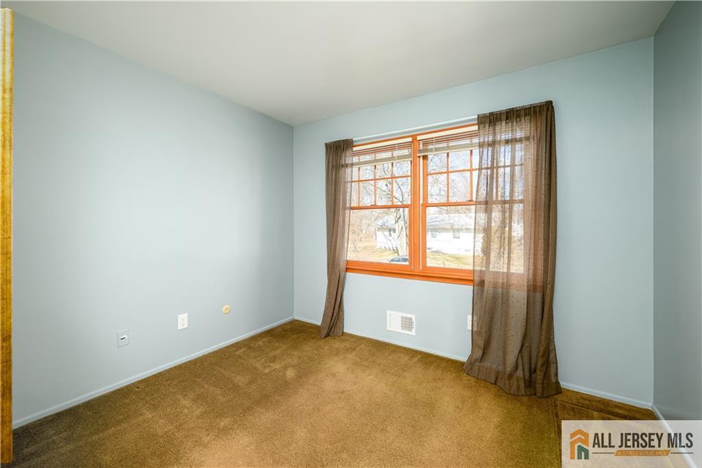 1 Mckinley Street, Edison, New Jersey image 18