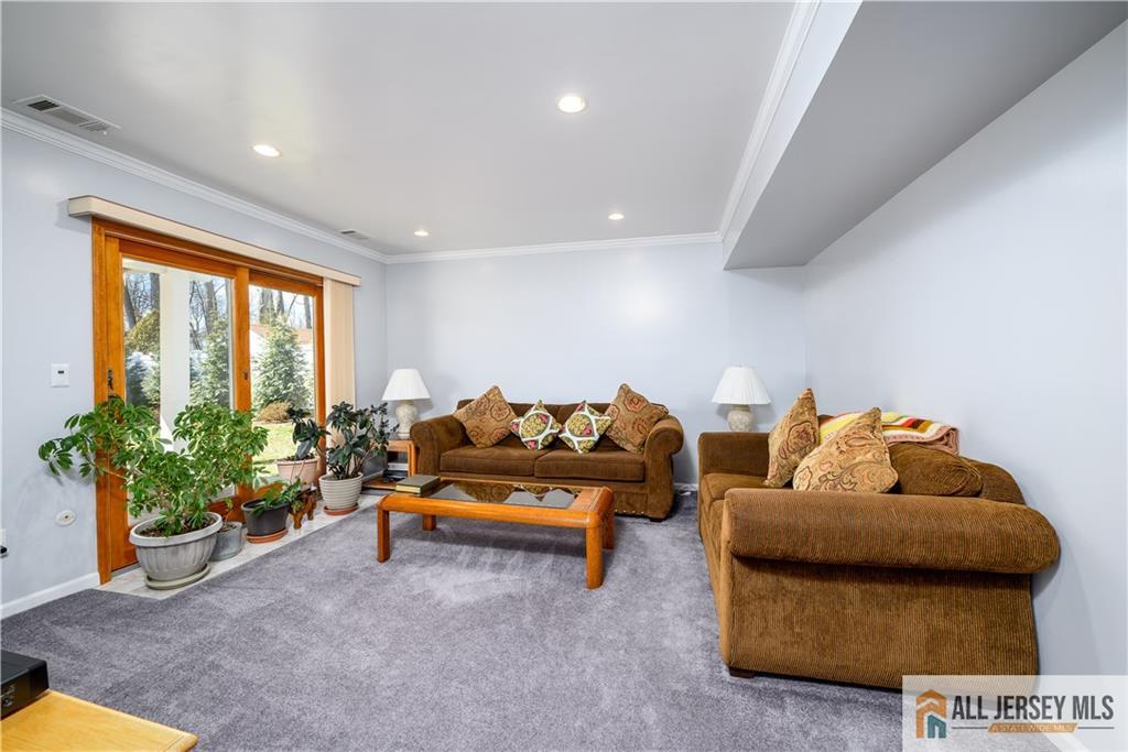 1 Mckinley Street, Edison, New Jersey image 26