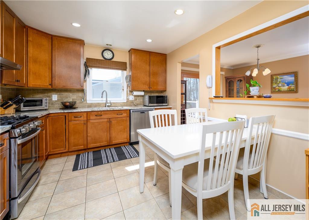 1 Mckinley Street, Edison, New Jersey image 8