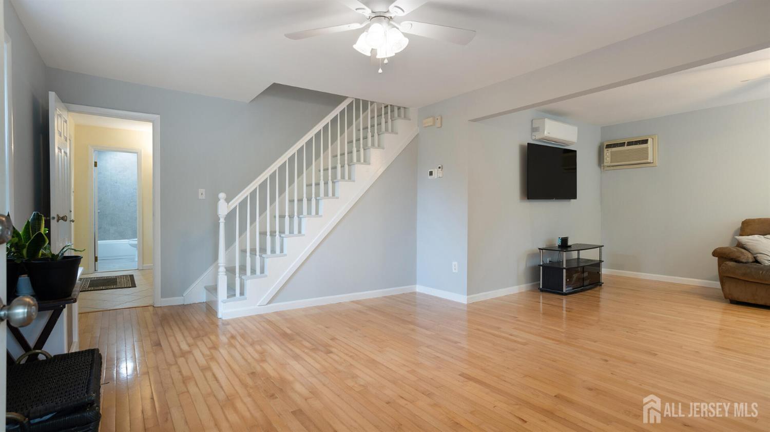 41 Ross Hall Boulevard, Piscataway, New Jersey image 14