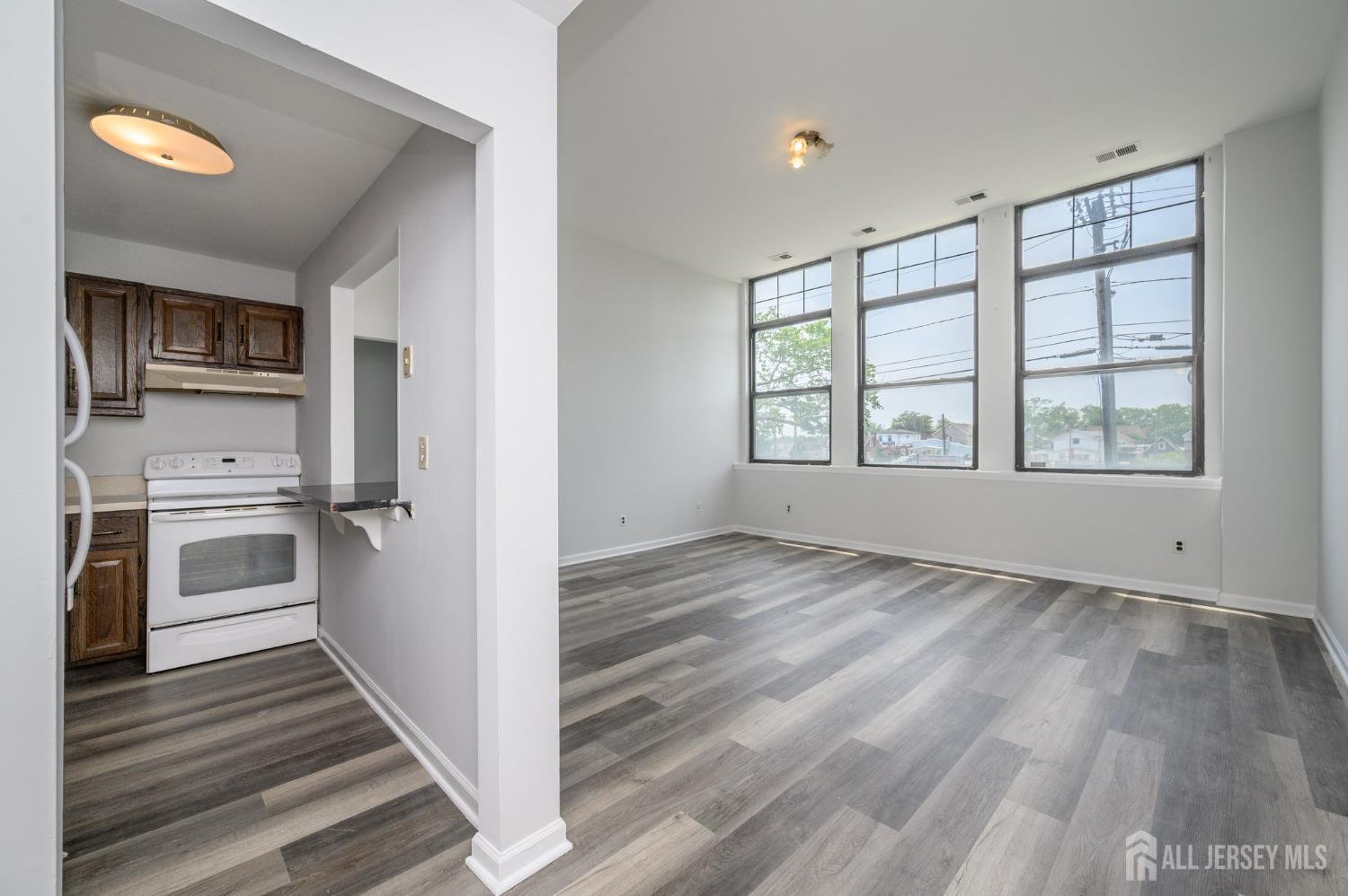 434 Lawrence Street #12, Perth Amboy, New Jersey image 4