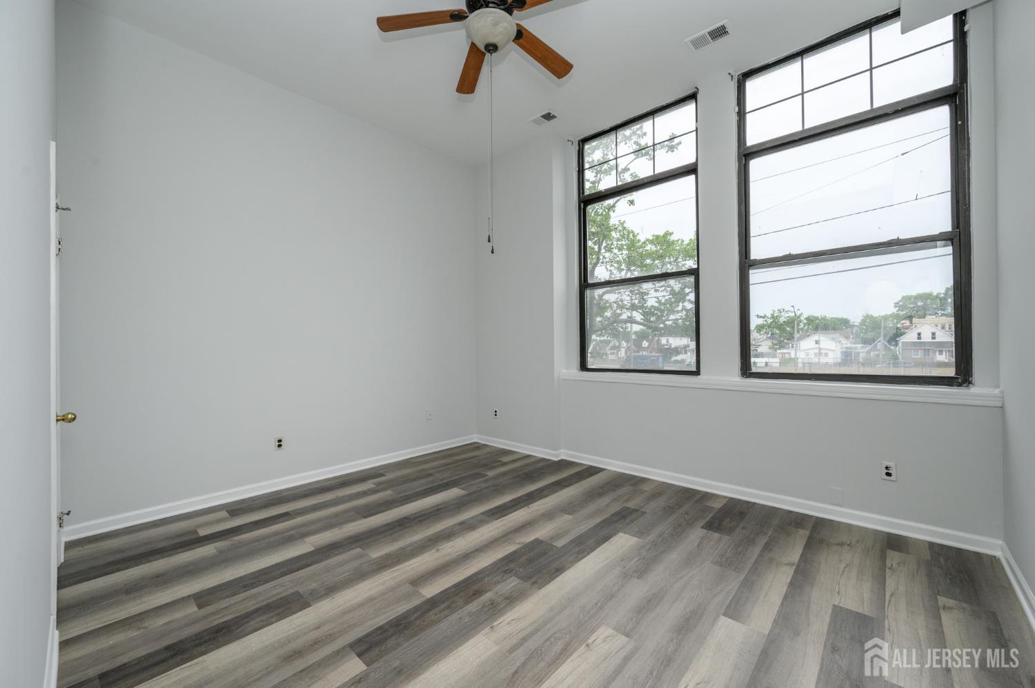 434 Lawrence Street #12, Perth Amboy, New Jersey image 15