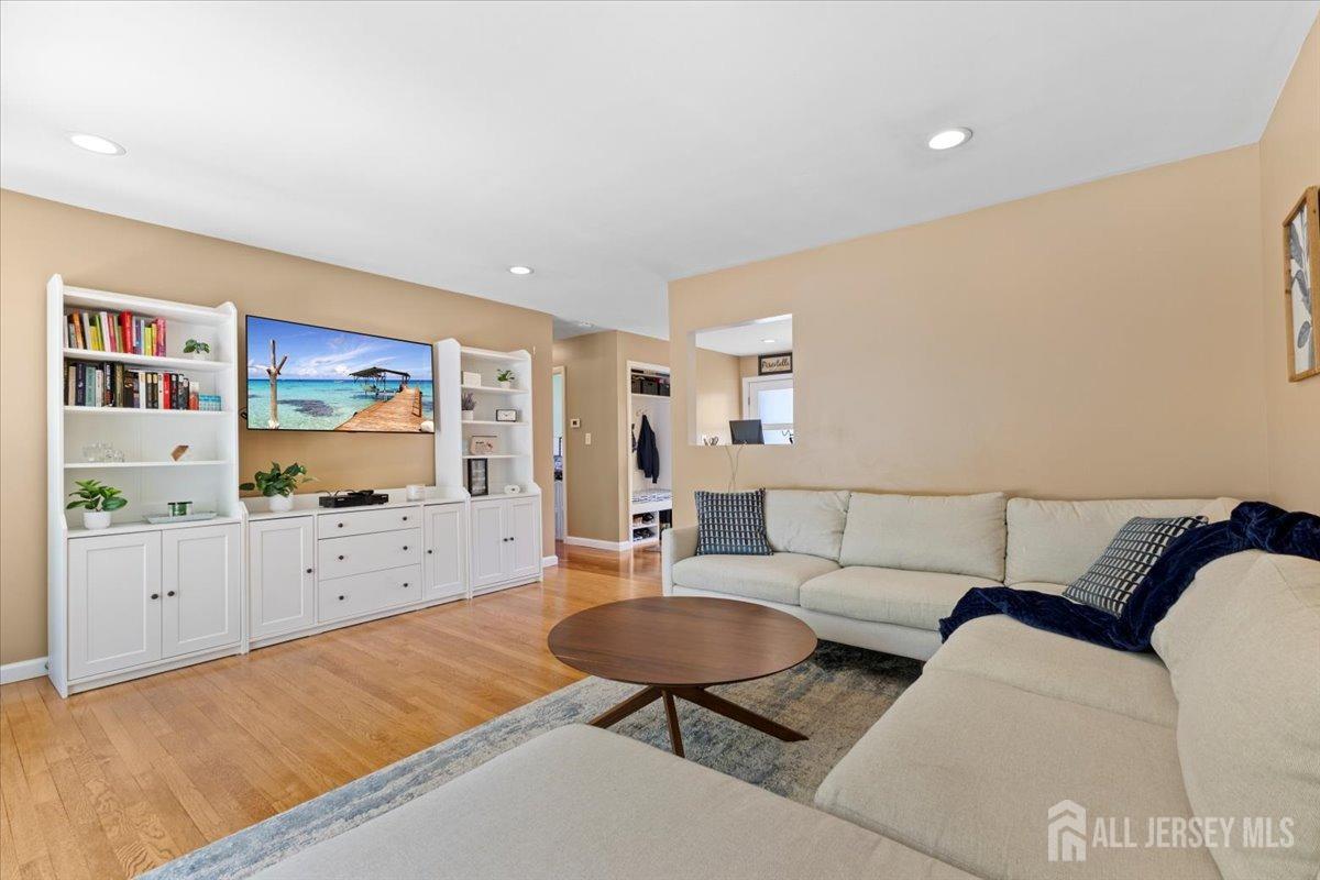 11 Rutgers Road, Parlin, New Jersey image 9