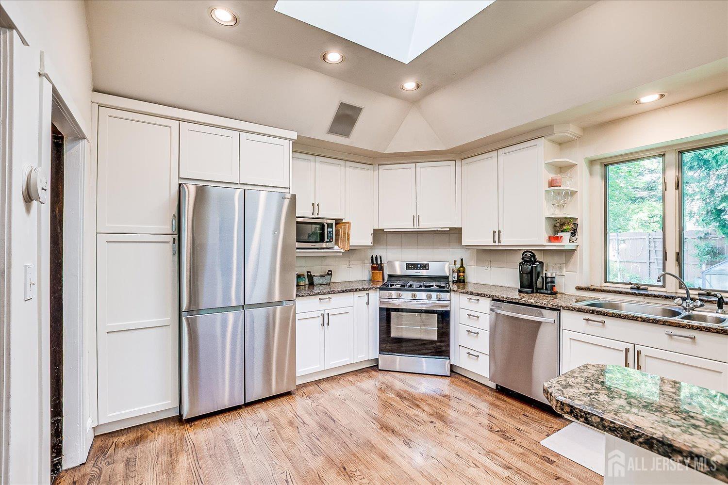 227 Lawrence Avenue, Highland Park, New Jersey image 21