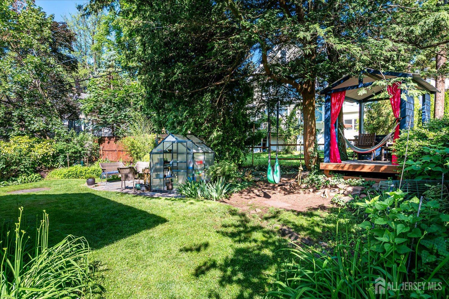 227 Lawrence Avenue, Highland Park, New Jersey image 46