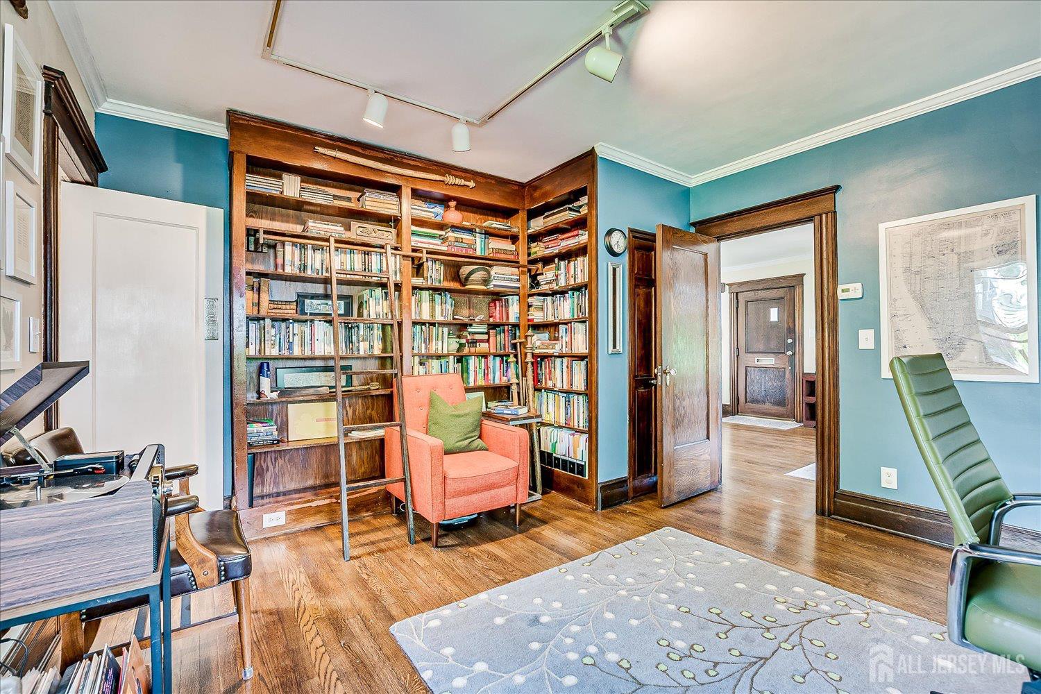 227 Lawrence Avenue, Highland Park, New Jersey image 26