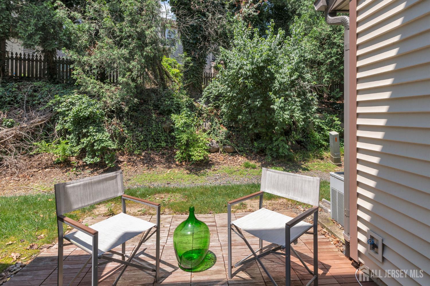 South Brunswick, New Jersey 08852, United States, 2 Bedrooms Bedrooms, ,2 BathroomsBathrooms,Residential,Active,164398