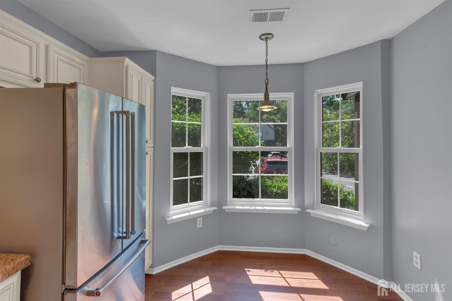 South Brunswick, New Jersey 08852, United States, 2 Bedrooms Bedrooms, ,2 BathroomsBathrooms,Residential,Active,164398