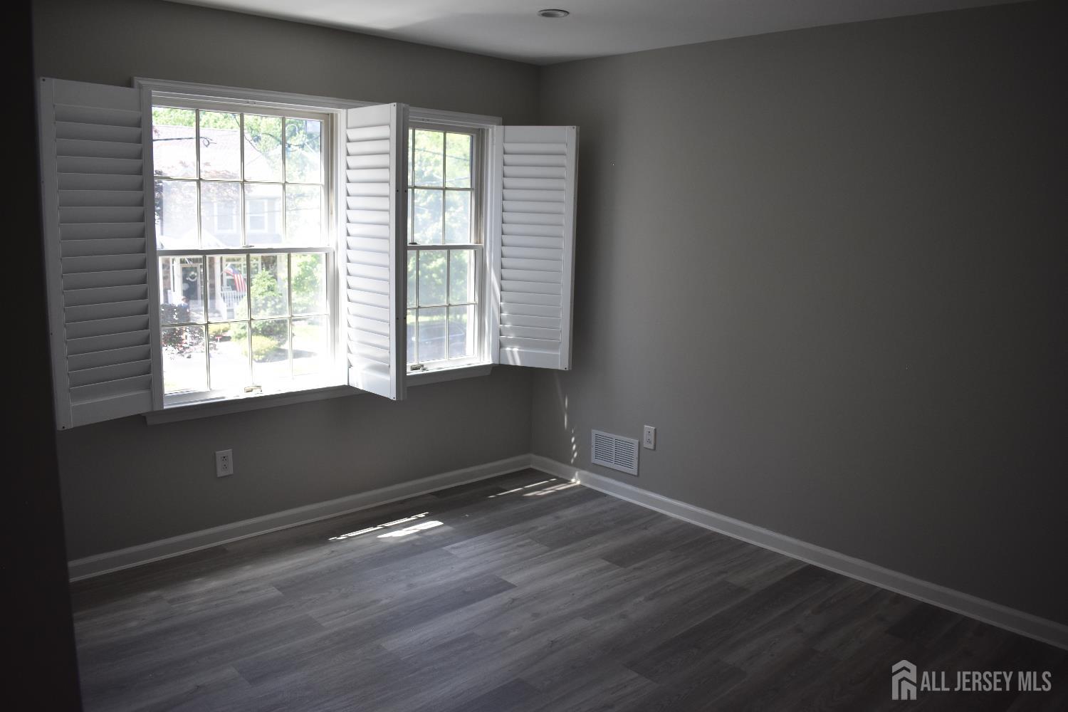 12 Juniper Street, Metuchen, New Jersey image 16
