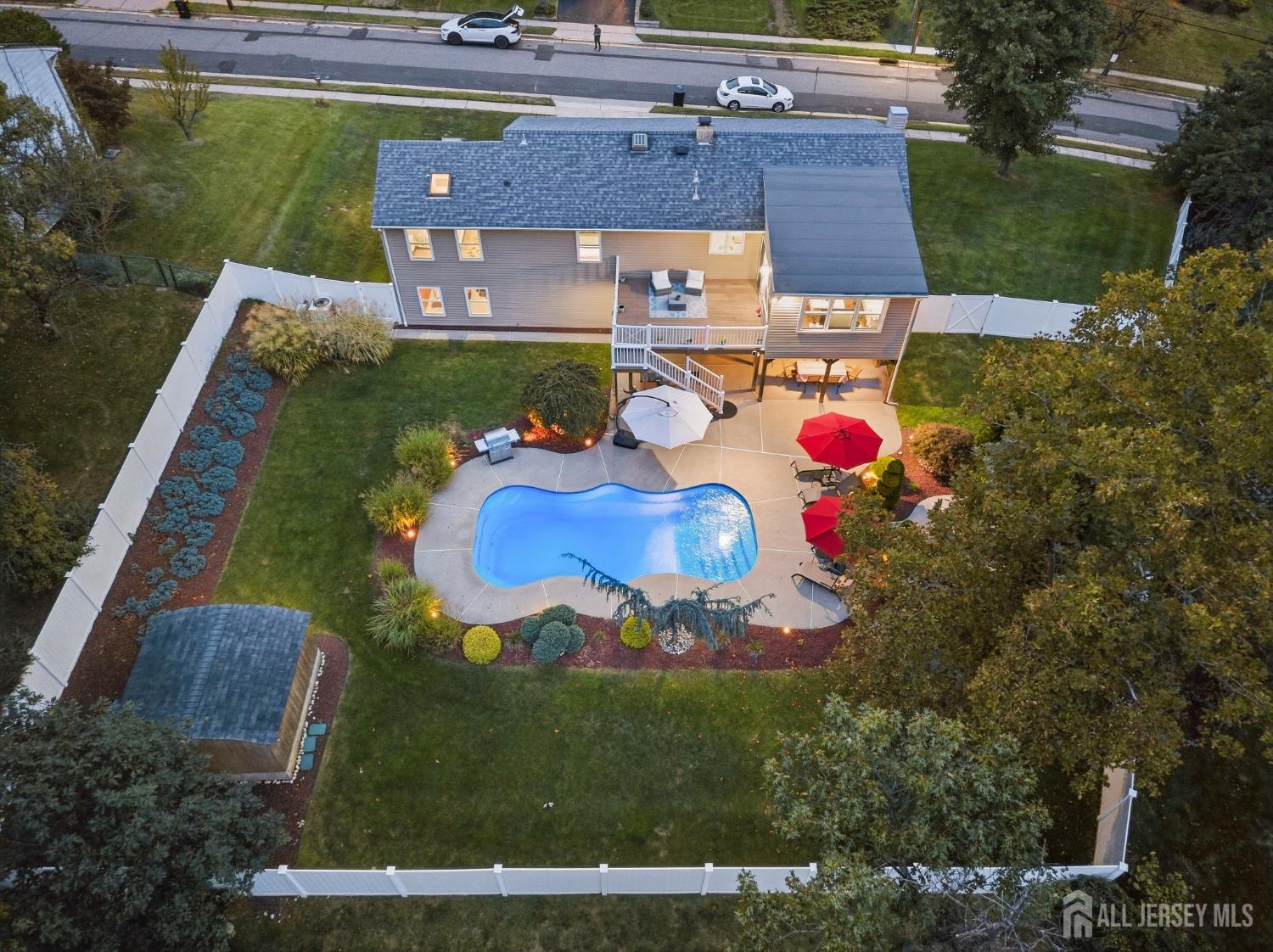 6 Sherry Road