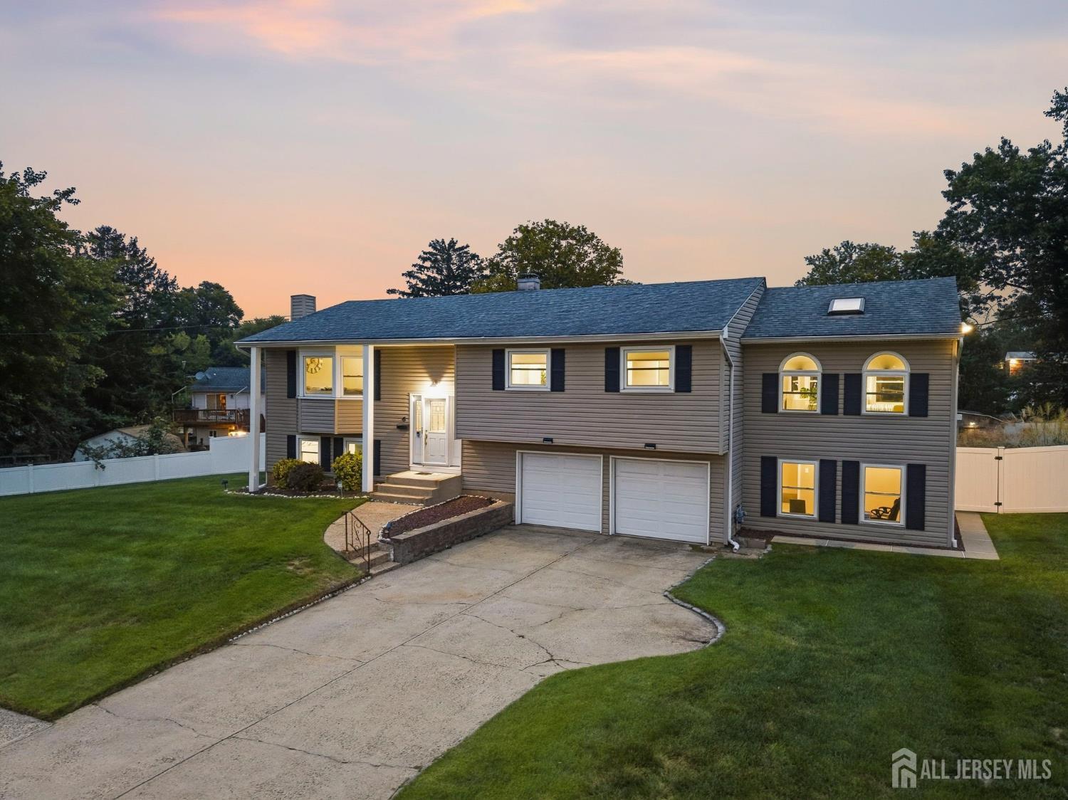 6 Sherry Road