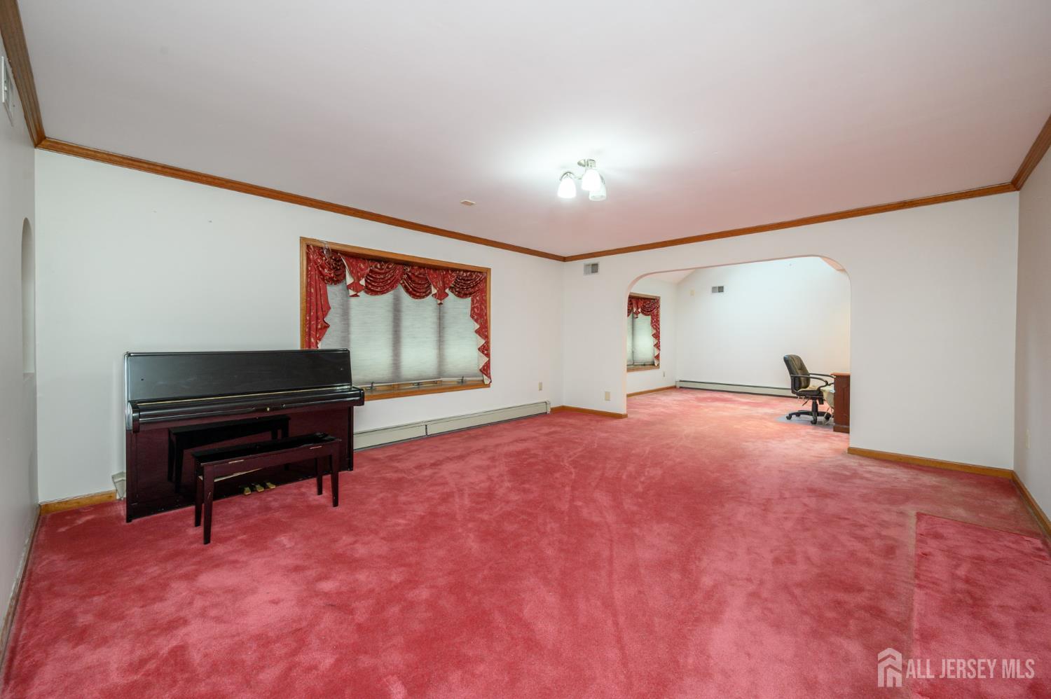 South Brunswick, New Jersey, 08852, United States, 5 Bedrooms Bedrooms, ,6 BathroomsBathrooms,Residential,Active,2044563