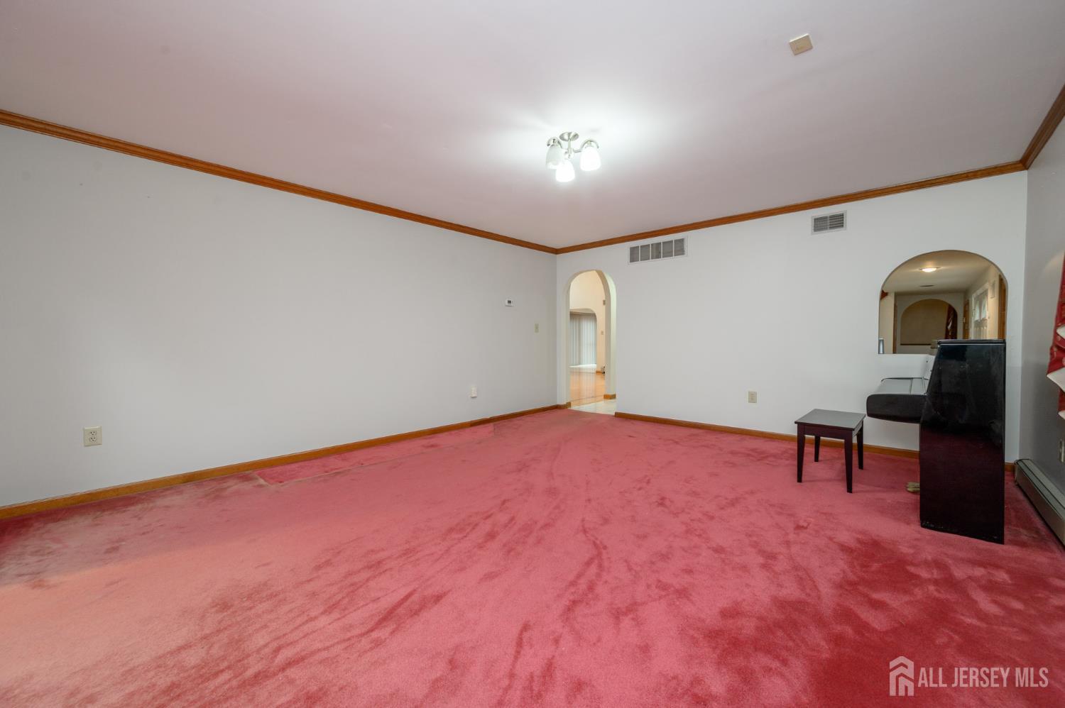 South Brunswick, New Jersey, 08852, United States, 5 Bedrooms Bedrooms, ,6 BathroomsBathrooms,Residential,Active,2044563