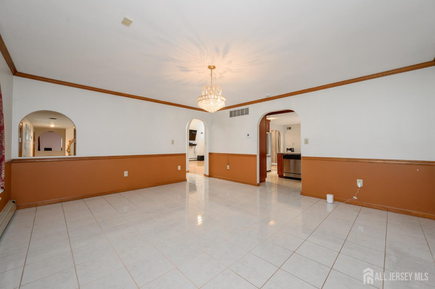 South Brunswick, New Jersey, 08852, United States, 5 Bedrooms Bedrooms, ,6 BathroomsBathrooms,Residential,Active,2044563