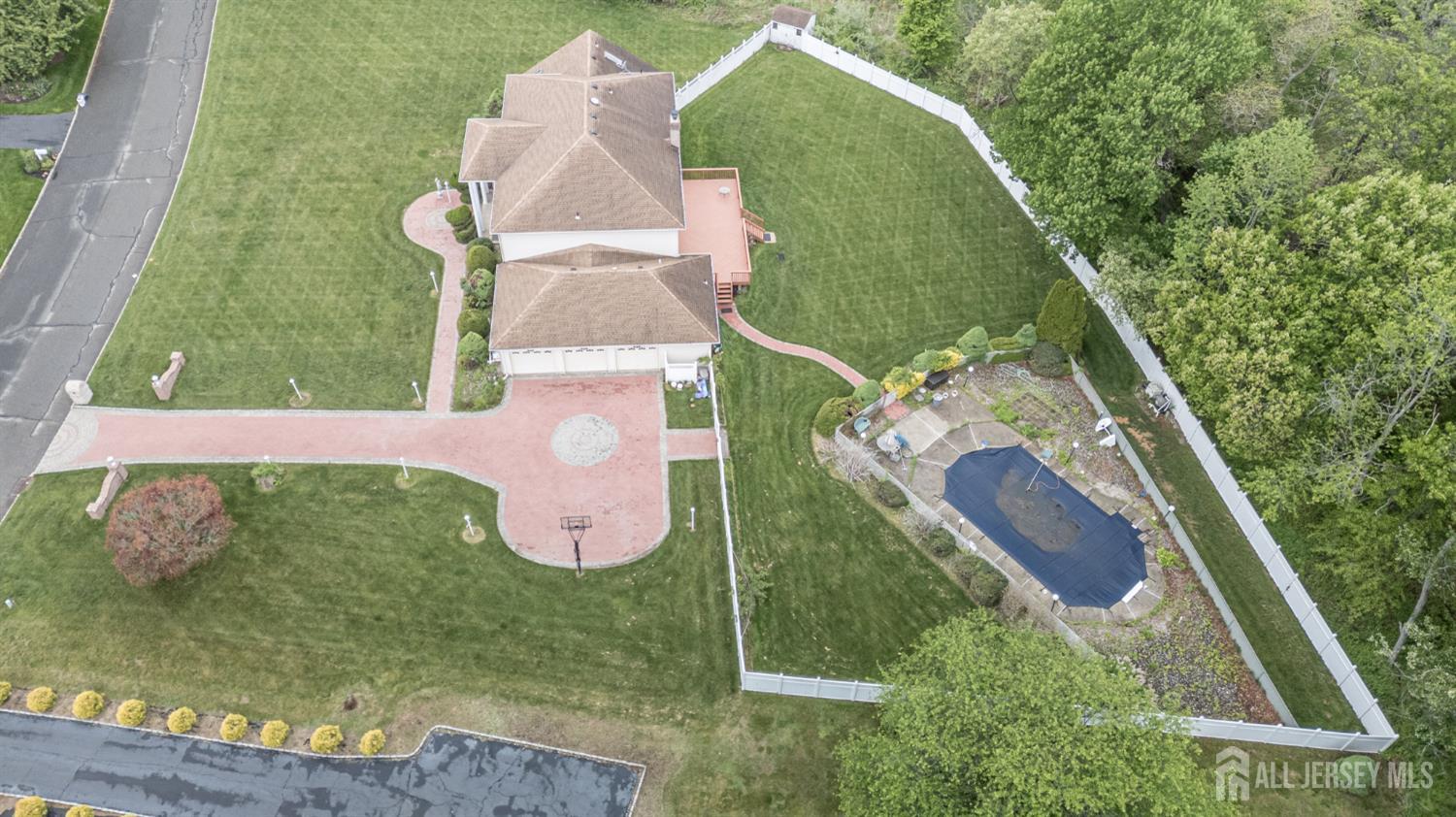 South Brunswick, New Jersey, 08852, United States, 5 Bedrooms Bedrooms, ,6 BathroomsBathrooms,Residential,Active,2044563
