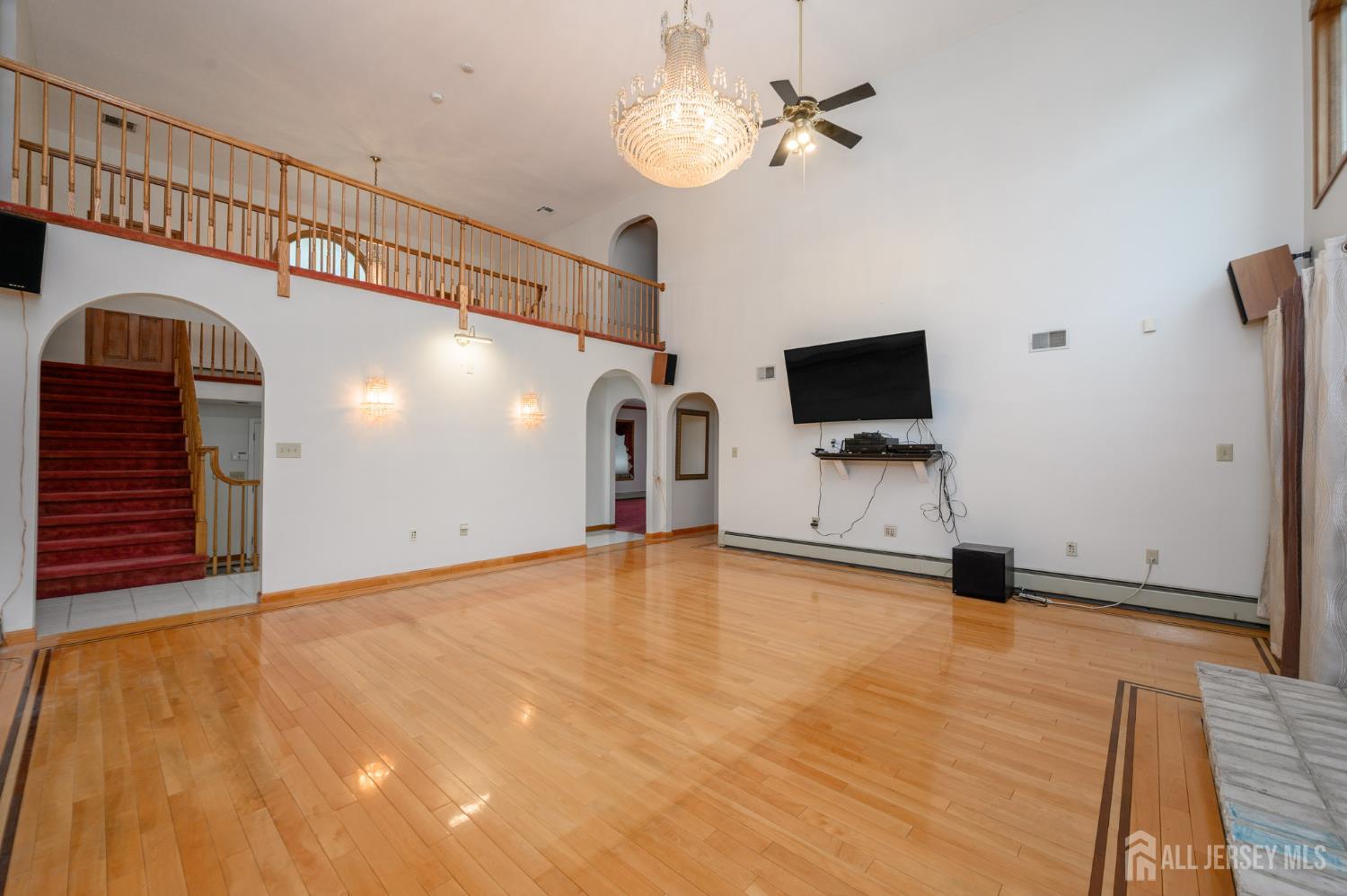 South Brunswick, New Jersey, 08852, United States, 5 Bedrooms Bedrooms, ,6 BathroomsBathrooms,Residential,Active,2044563
