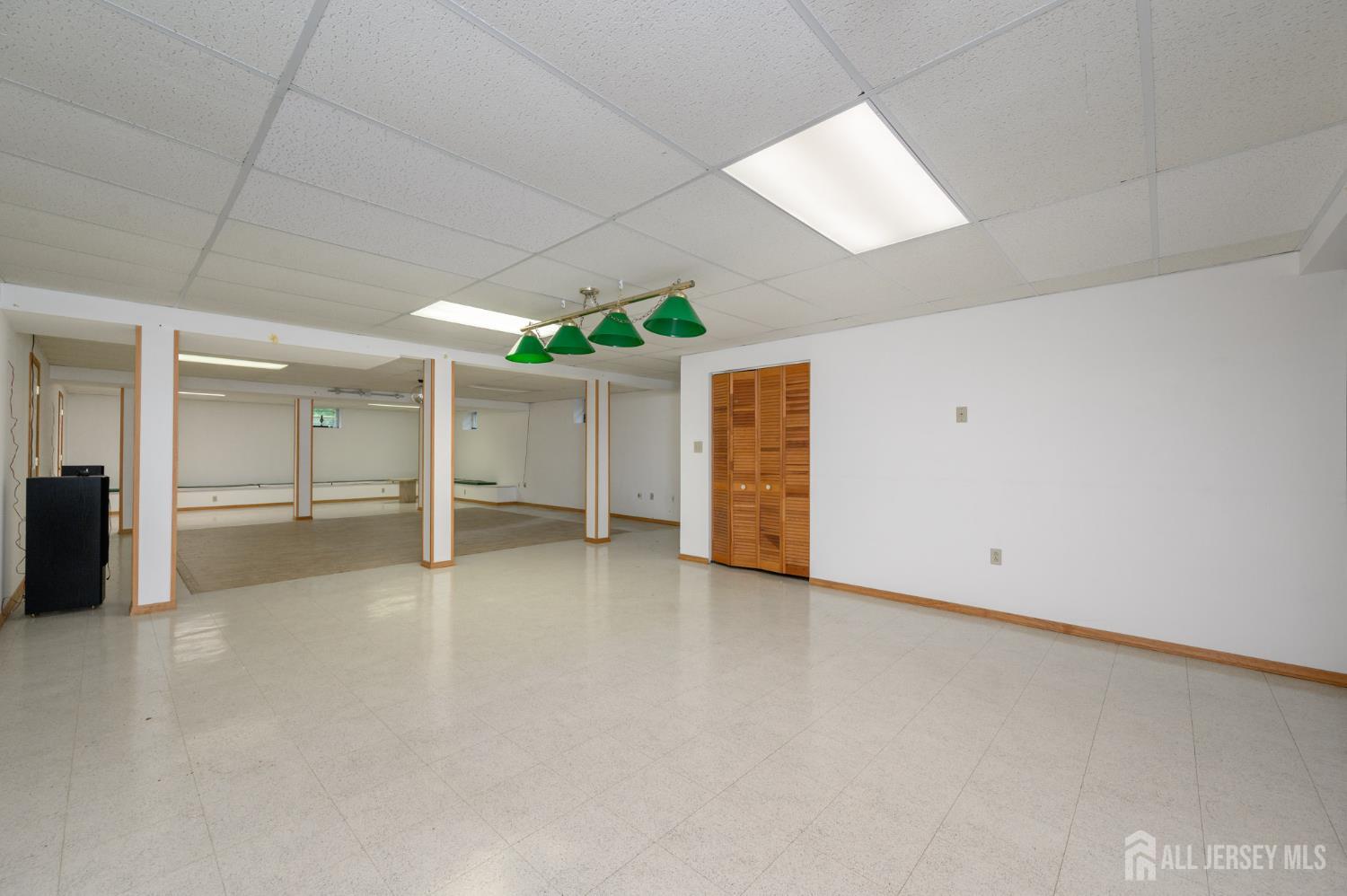 South Brunswick, New Jersey, 08852, United States, 5 Bedrooms Bedrooms, ,6 BathroomsBathrooms,Residential,Active,2044563