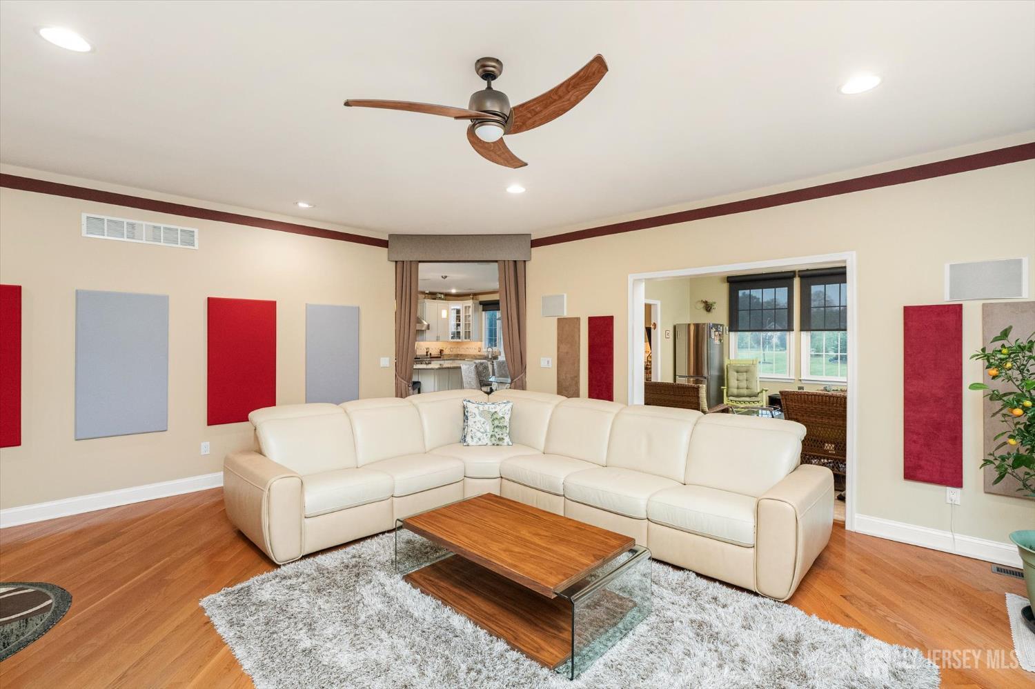 9 Bouvier Lane, South Brunswick, New Jersey image 13