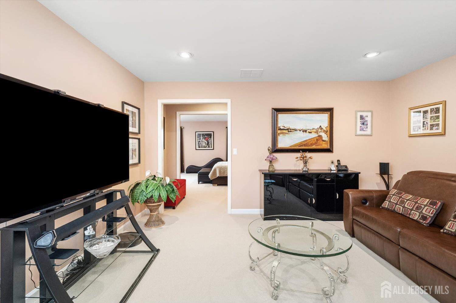 9 Bouvier Lane, South Brunswick, New Jersey image 34