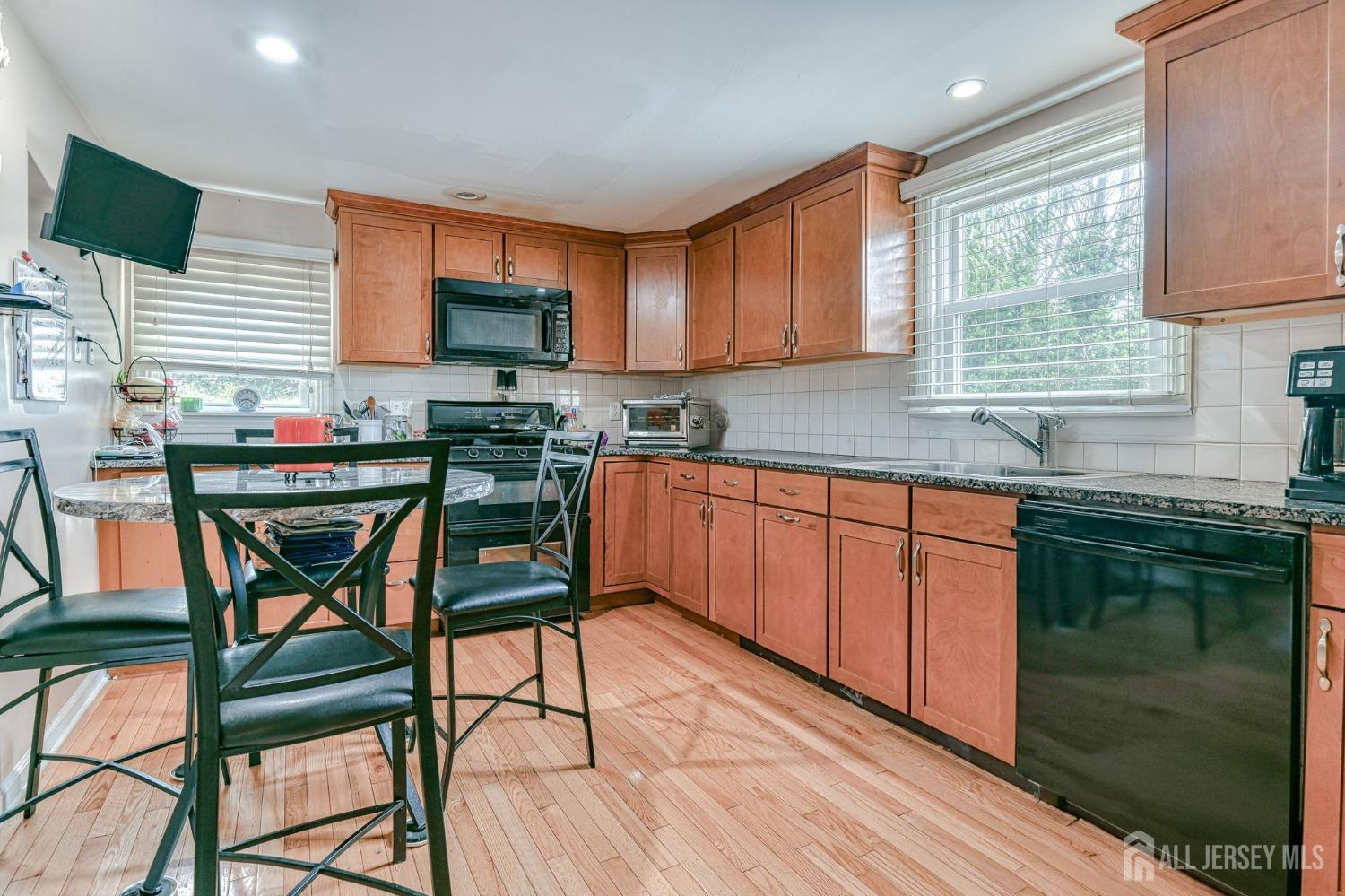 14 Bradford Road, East Brunswick, New Jersey image 4