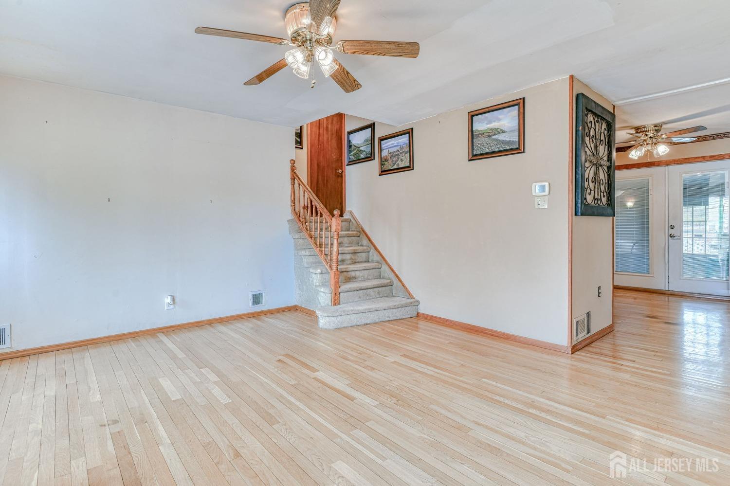 14 Bradford Road, East Brunswick, New Jersey image 9