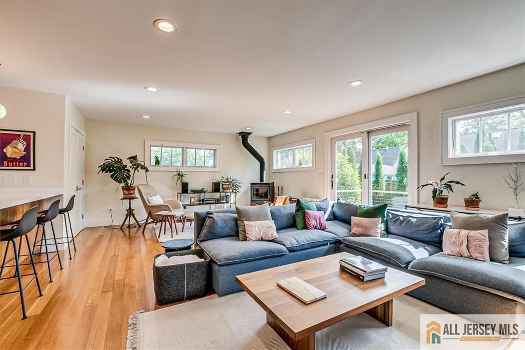 12 S 8th Avenue, Highland Park, New Jersey image 33