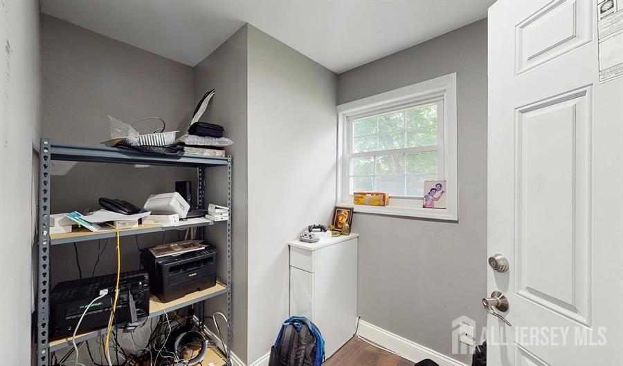 24 Westwood Circle, Edison, New Jersey image 14