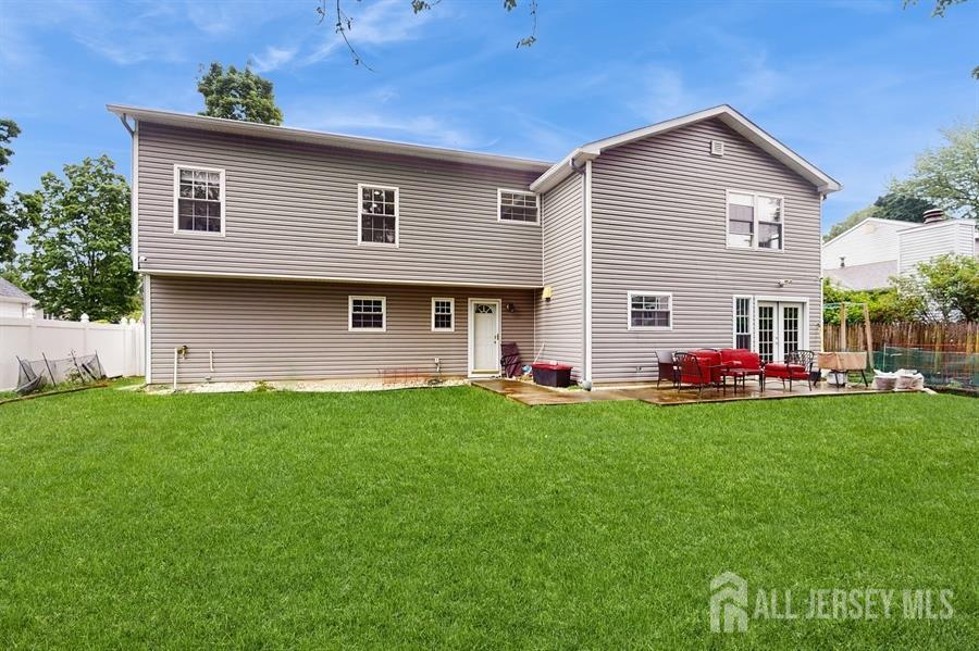 24 Westwood Circle, Edison, New Jersey image 31