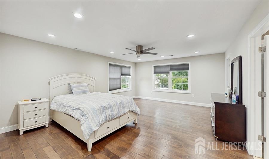 24 Westwood Circle, Edison, New Jersey image 21
