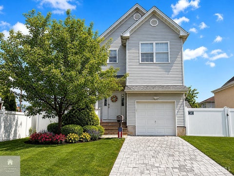 Homes For Sale - 52 Highland Avenue<br/> Keasbey, NJ 08832