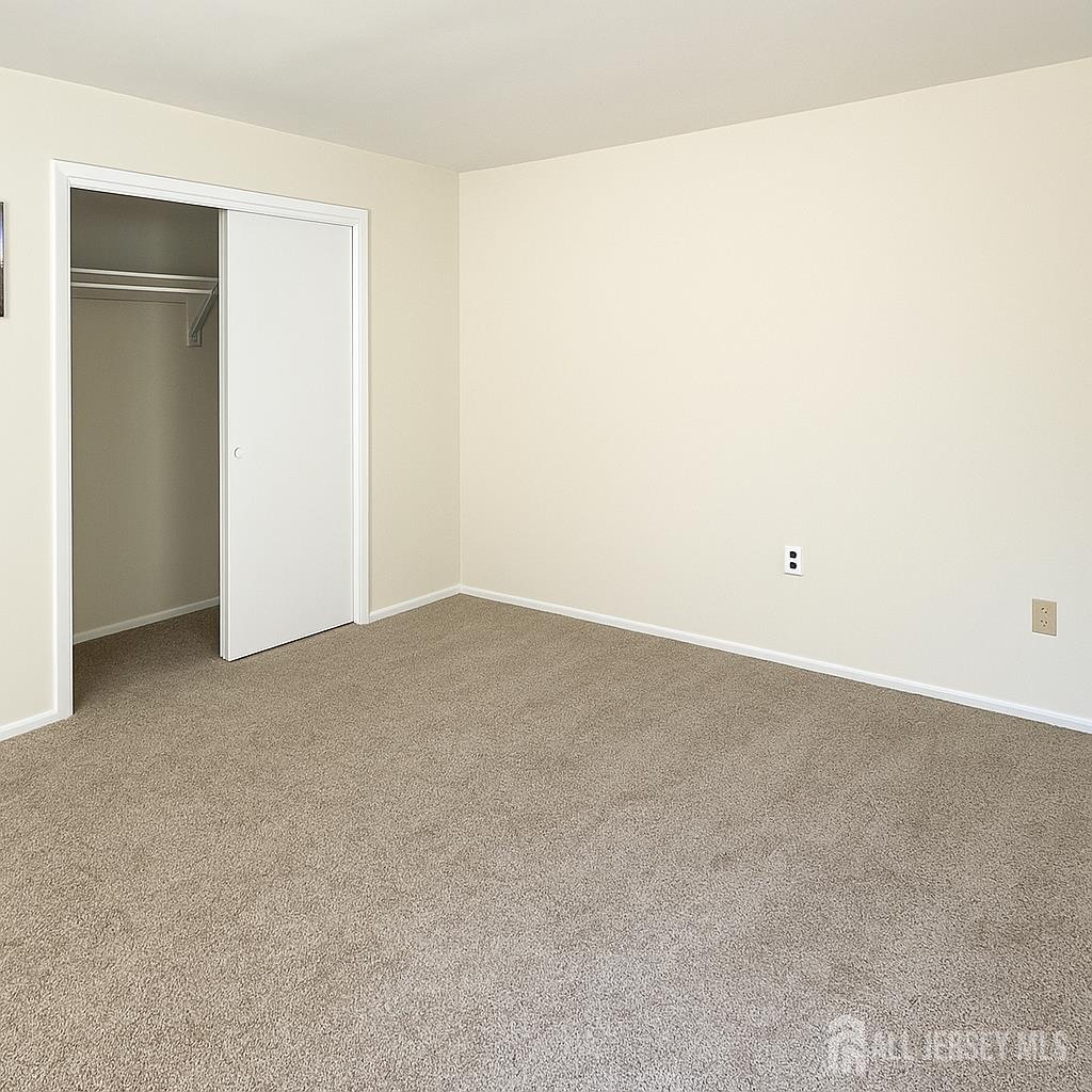 8 Fern Court, Sayreville, New Jersey image 10