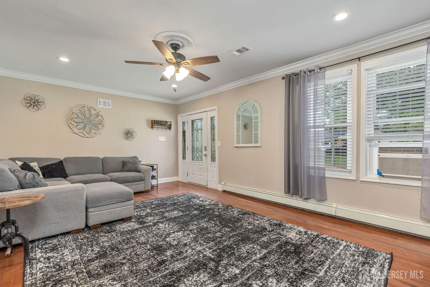 577 Holmdel Road, Hazlet, New Jersey image 2