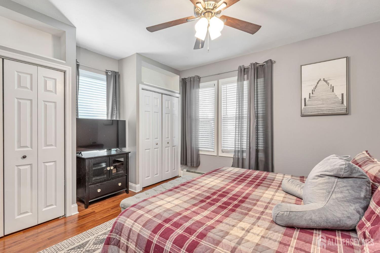577 Holmdel Road, Hazlet, New Jersey image 20