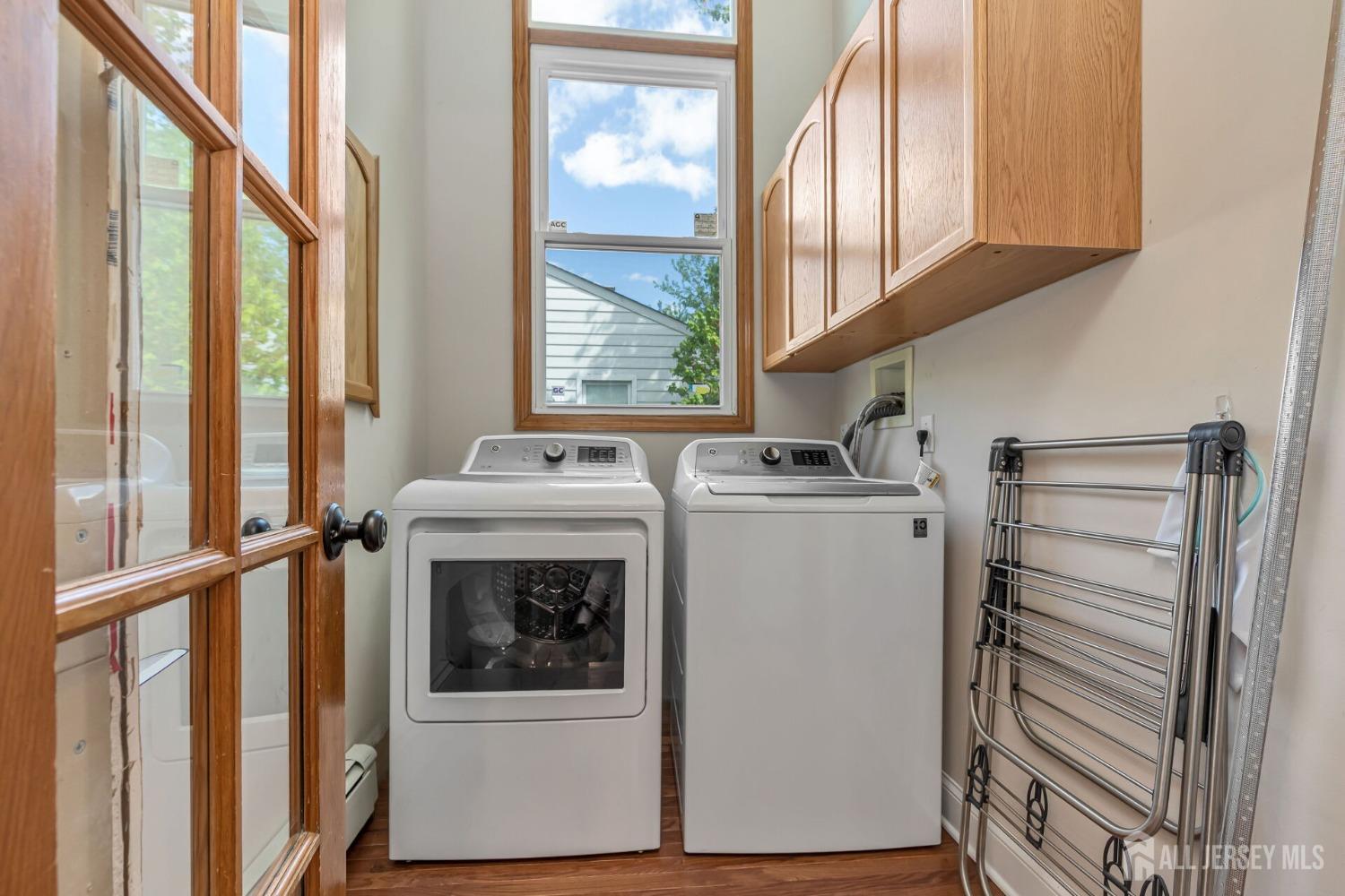 577 Holmdel Road, Hazlet, New Jersey image 12