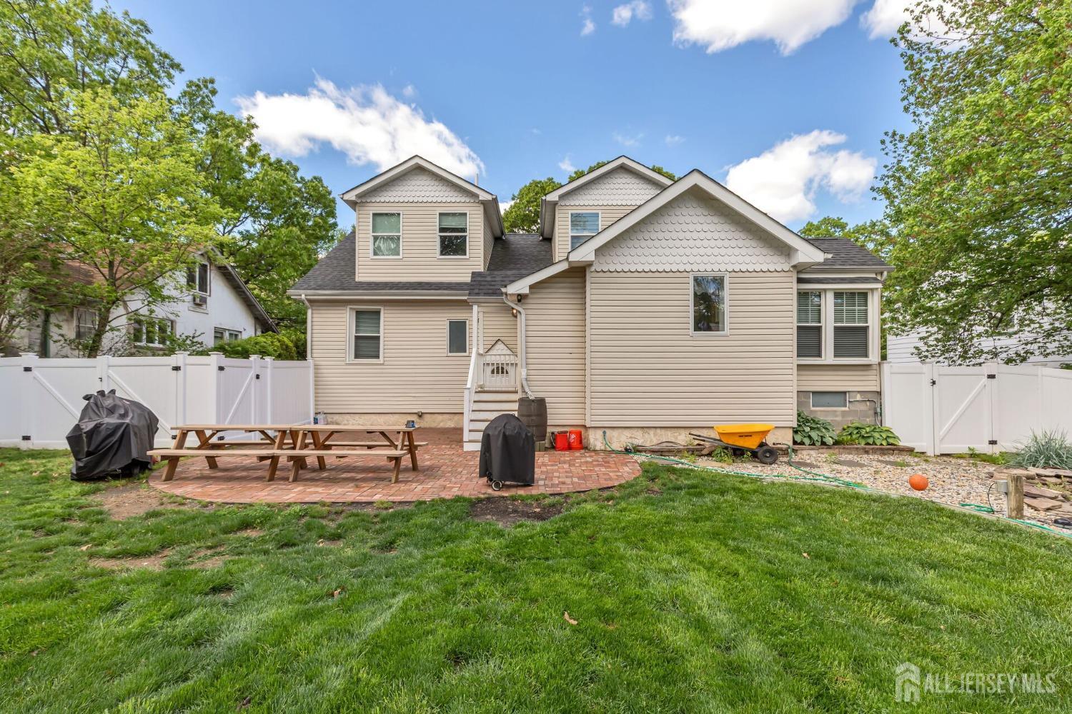 577 Holmdel Road, Hazlet, New Jersey image 31