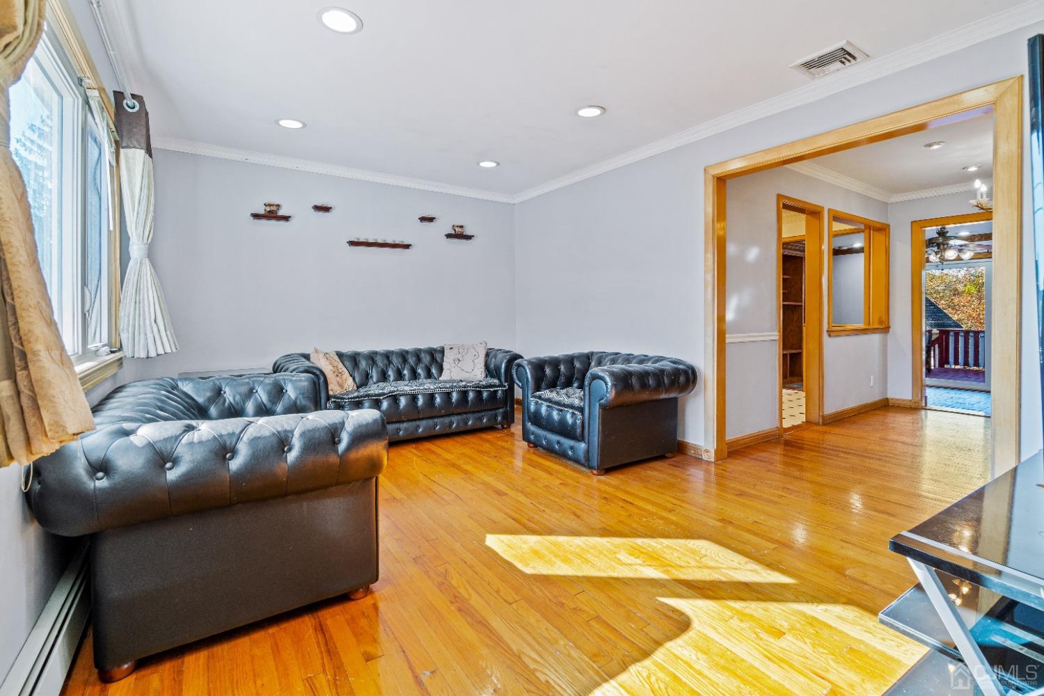 185 Midfield Avenue, Colonia, New Jersey image 8