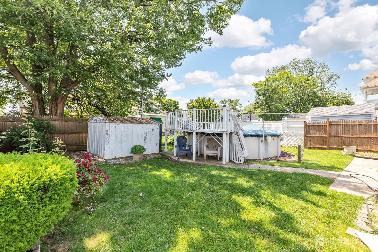 164 Holly Street, Port Reading, New Jersey image 32