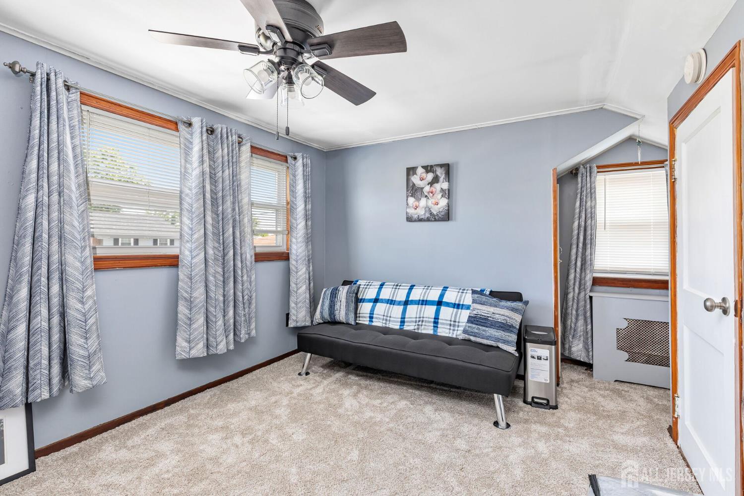 164 Holly Street, Port Reading, New Jersey image 22