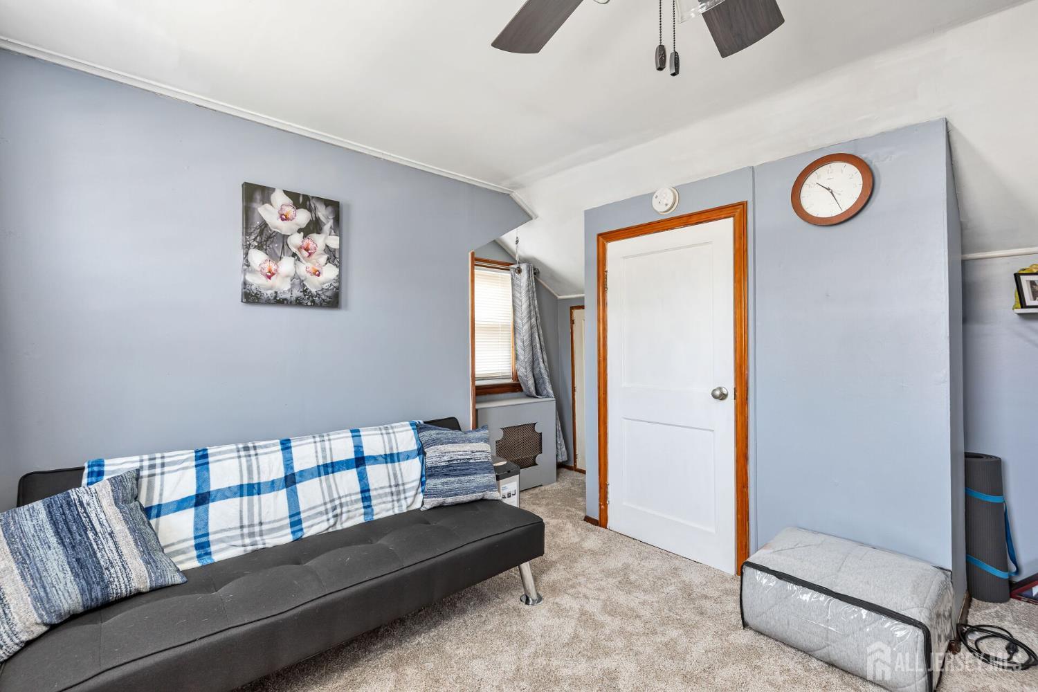 164 Holly Street, Port Reading, New Jersey image 23