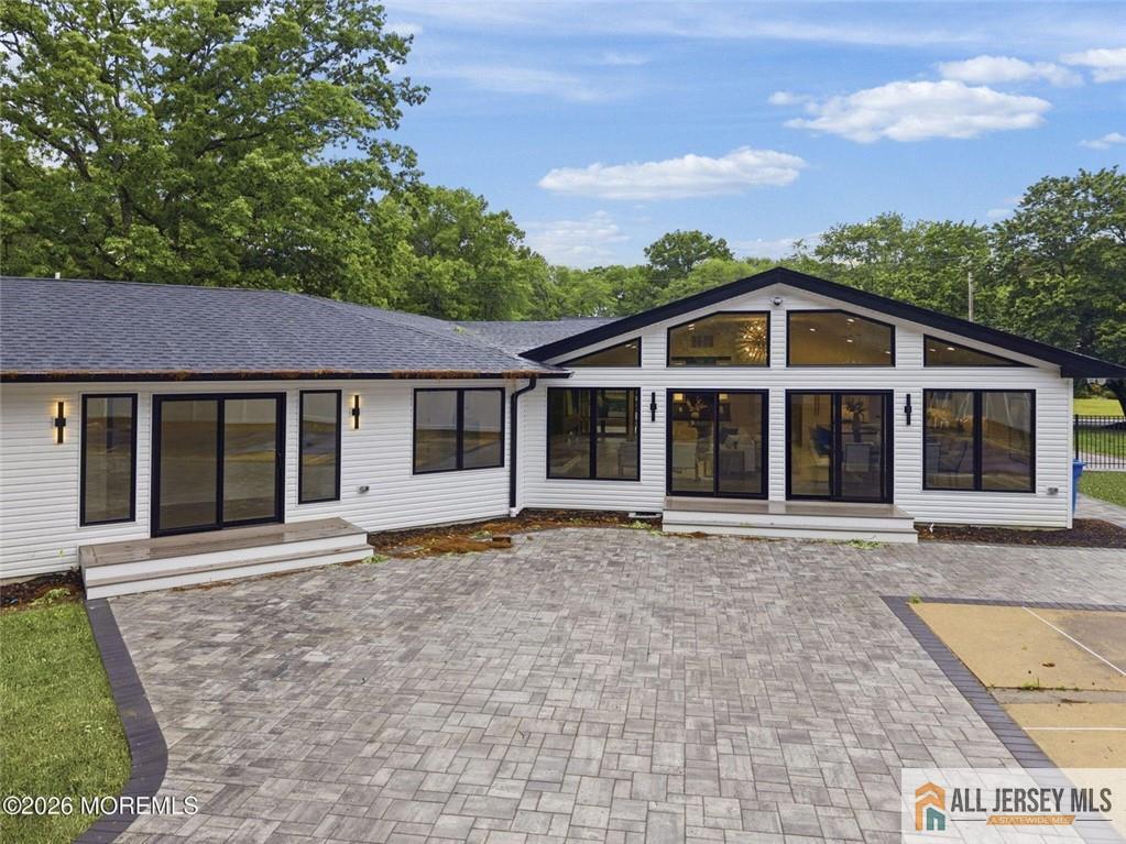 41 Pine St, Old Bridge, NJ, 08857, USA, 5 Bedrooms Bedrooms, ,4 BathroomsBathrooms,Residential,Active,41 Pine St,2662087M