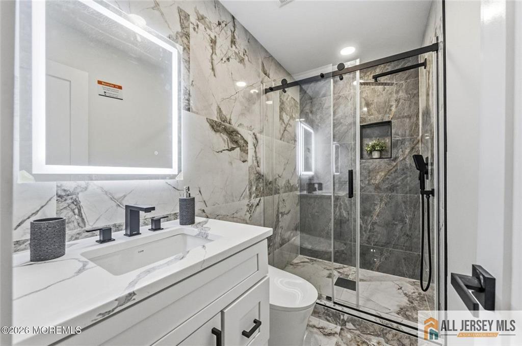 41 Pine St, Old Bridge, NJ, 08857, USA, 5 Bedrooms Bedrooms, ,4 BathroomsBathrooms,Residential,Active,41 Pine St,2662087M