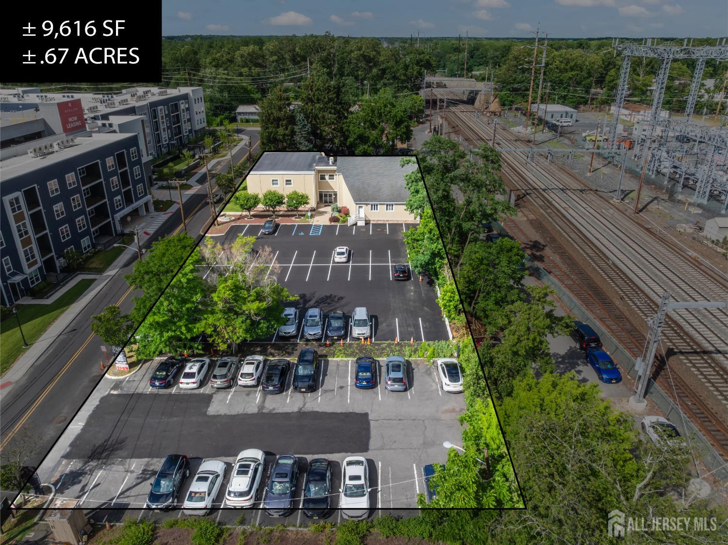 Photo 1 of 44 — 37 Station Drive, West Windsor, NJ 08550