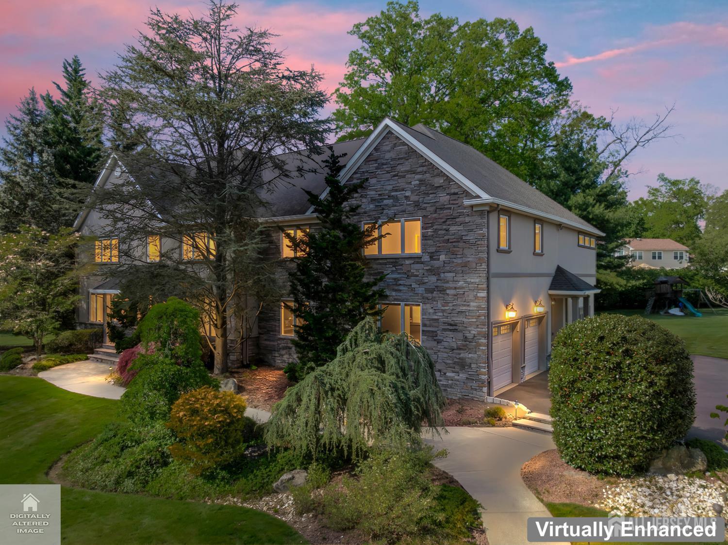 East Brunswick, New Jersey, 08816, United States, 5 Bedrooms Bedrooms, ,6 BathroomsBathrooms,Residential,Active,2044990