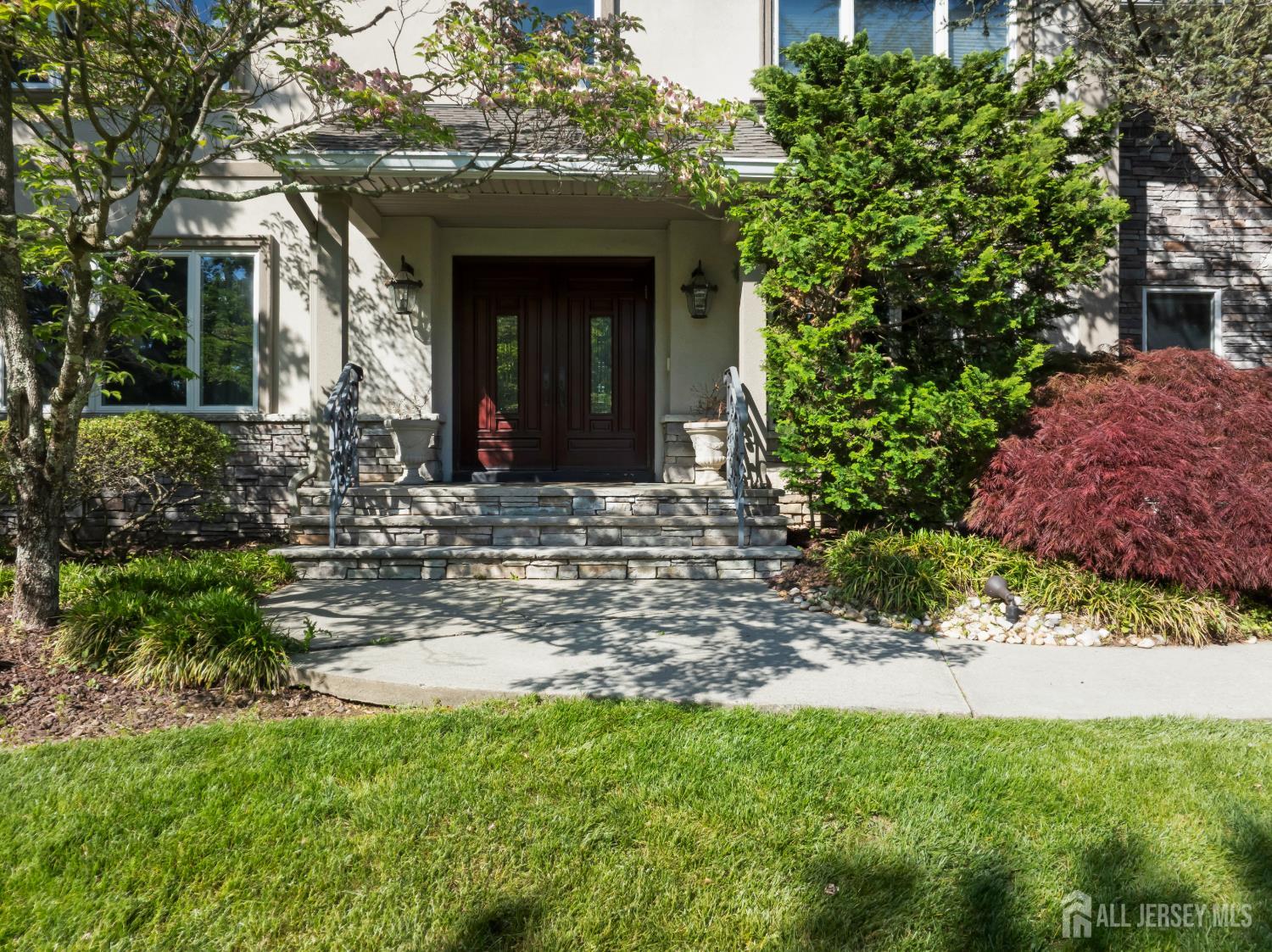 East Brunswick, New Jersey, 08816, United States, 5 Bedrooms Bedrooms, ,6 BathroomsBathrooms,Residential,Active,2044990