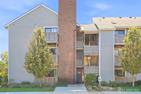 Condo For Sale - 5007 Ravens Crest<br/> Middlesex County, Plainsboro, NJ 08536