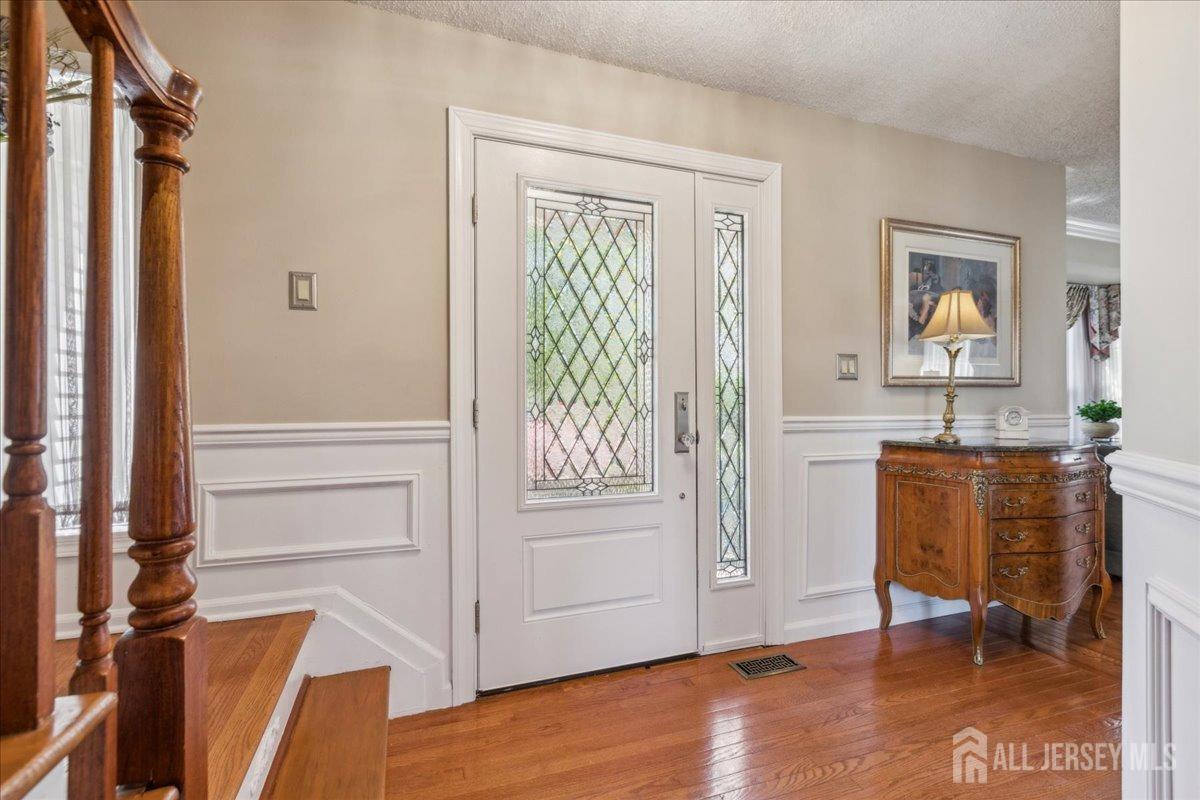 11 Cardinal Court, Old Bridge, New Jersey image 3