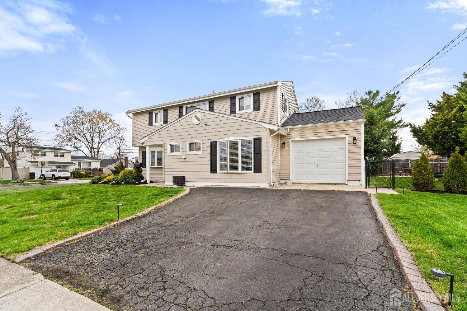 1 York Street, Old Bridge, New Jersey image 4