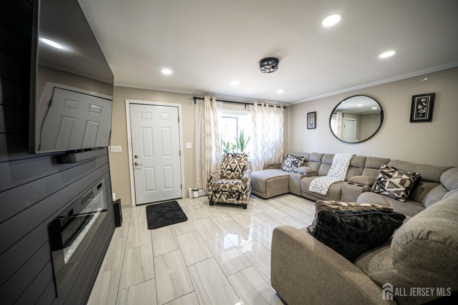 41 Justice Street, Piscataway, New Jersey image 3