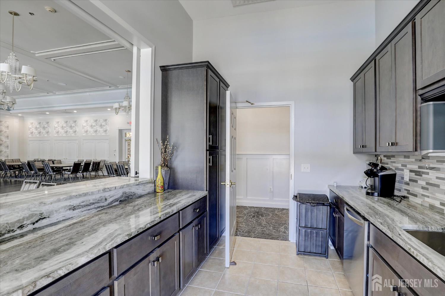 4215 Falston Circle #15, Old Bridge, New Jersey image 49